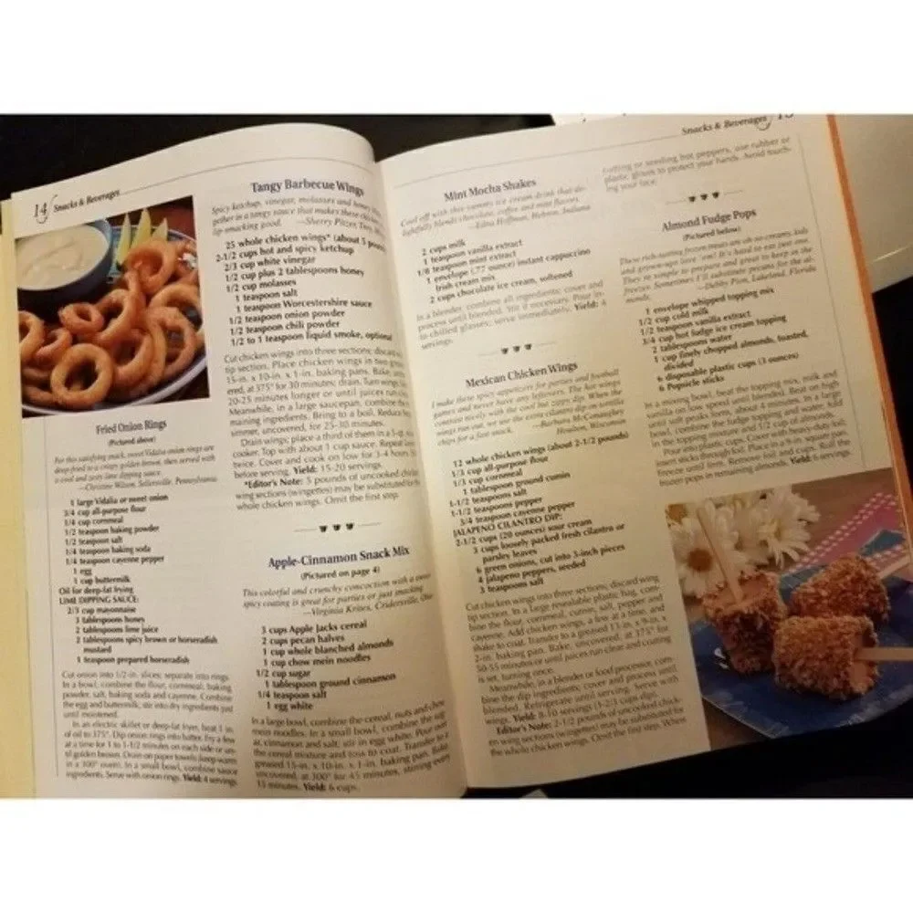 Taste of Home Annual Recipes 2004 Cookbook Book